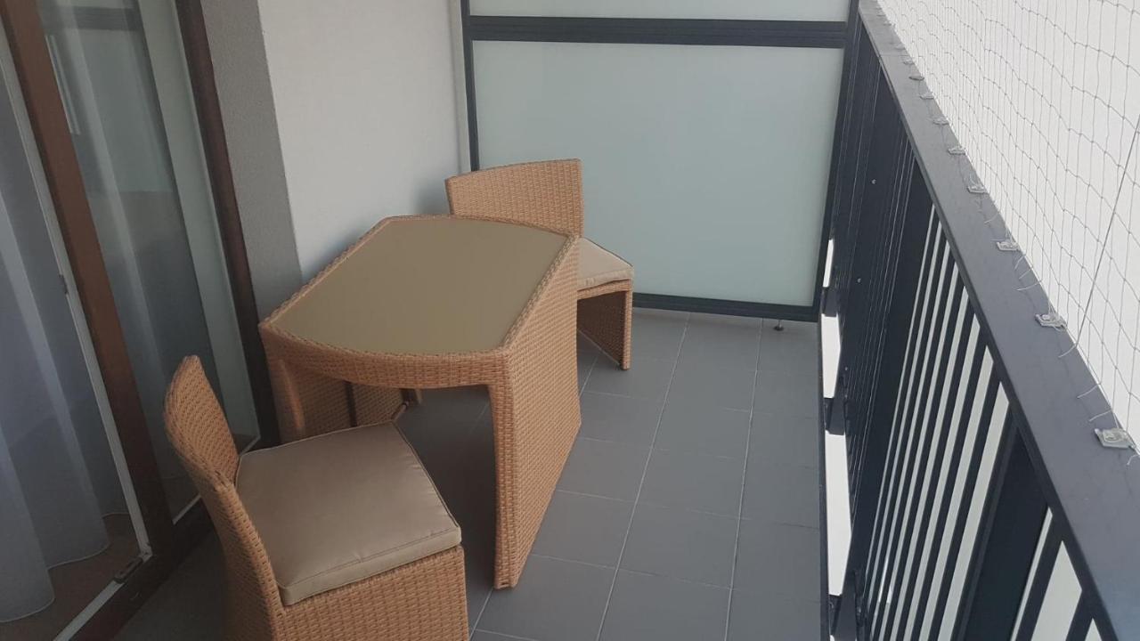 Apartament W Warszawie Dedykowany Parking Podziemny W Cenie, Wifi, Blisko Centrum New Apartment In Warsaw Finished To A High Specification Fitted Out To A High Standard On The 7Th Floor, Wifi, Underground Parking Price Included Ngoại thất bức ảnh