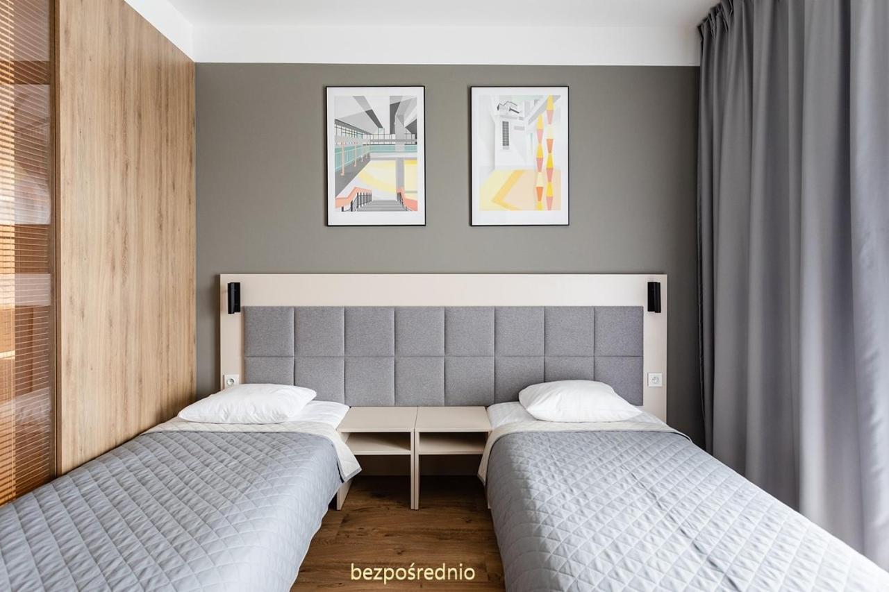 Apartament W Warszawie Dedykowany Parking Podziemny W Cenie, Wifi, Blisko Centrum New Apartment In Warsaw Finished To A High Specification Fitted Out To A High Standard On The 7Th Floor, Wifi, Underground Parking Price Included Ngoại thất bức ảnh