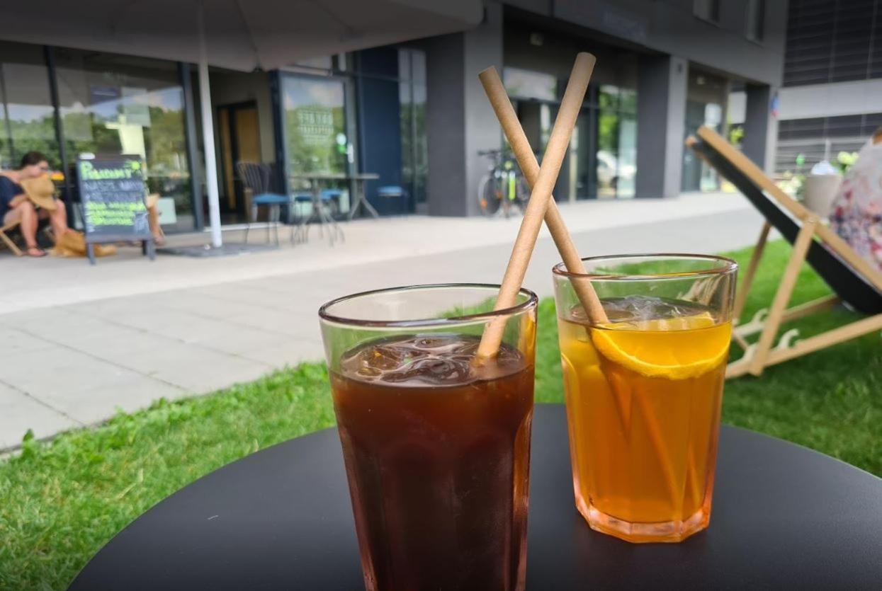 Apartament W Warszawie Dedykowany Parking Podziemny W Cenie, Wifi, Blisko Centrum New Apartment In Warsaw Finished To A High Specification Fitted Out To A High Standard On The 7Th Floor, Wifi, Underground Parking Price Included Ngoại thất bức ảnh